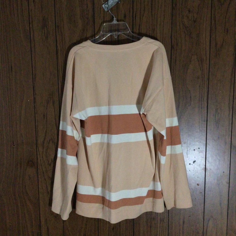 The upside Tunic top - Picture 5 of 6